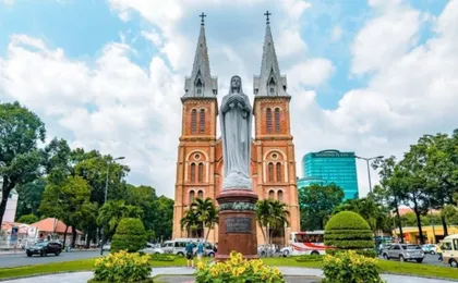 Saigon motorbike tour