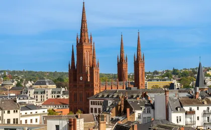 Wiesbaden 2-hour city walking tour with a local