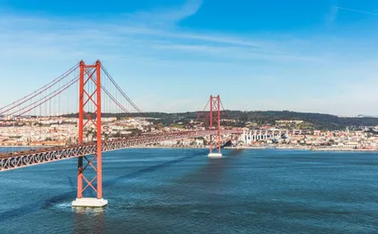 Lisbon city half-day private tour