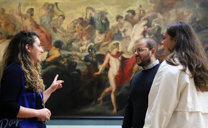 Private Louvre Tour – The Essentials and More with Expert Guide