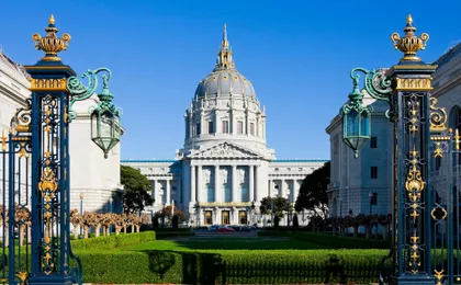 Morning guided city tour of San Francisco