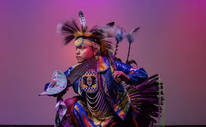 Red Heritage Indigenous show with dinner