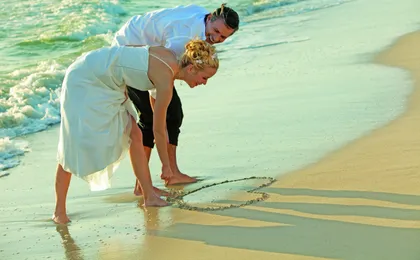 Miami Beach renewal of vows package