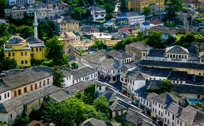 Guided tour of Gjirokastra's historical sites