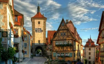 Romantic Road Day Trip to Rothenburg and Harburg