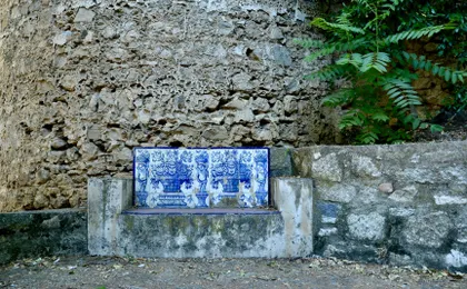 Self-guided discovery walk of Évora's cobbled streets and gardens