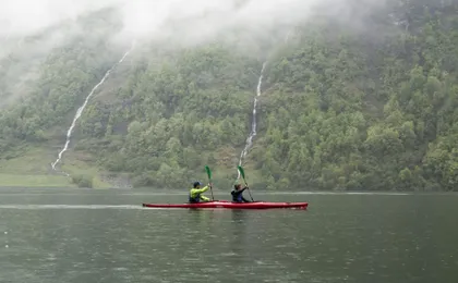 Guided sea kayak experience in the Nærøyfjord