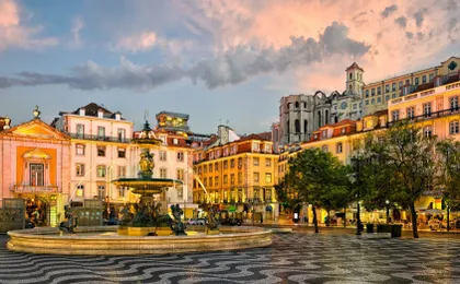 Lisbon city half-day private tour