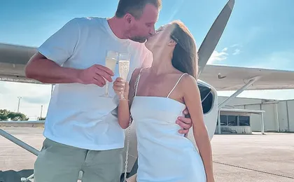 Miami luxury airplane tour with champagne