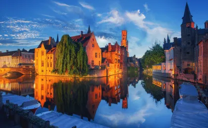 Bruges and Damme day trip with canal boat and windmills