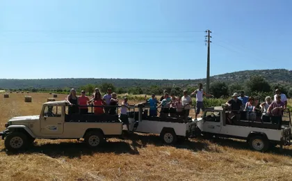 Full-day guided Jeep tour from Albufeira