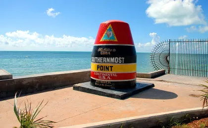 Key West Tour with Glassbottom Boat Ride from Miami Beach