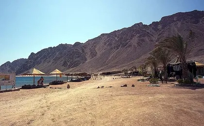 Dahab Day Tour & Snorkeling In 3 Pools National Park From Sharm