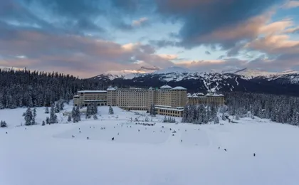 Lake Louise, Yoho National Park and Moraine Lake tour from Banff