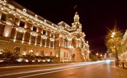 Old and Modern Baku Tour