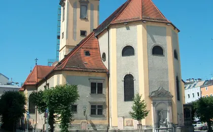 Linz self-guided city walk with audio guide