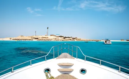 Full-day snorkelling cruise to Mahmya Giftun Island in Hurghada