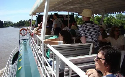 Private Buenos Aires city tour with Tigre Delta ride