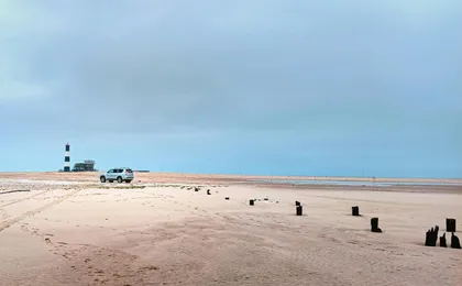 Sandwich Harbour & Seal Colony Full Day 4x4 Tour