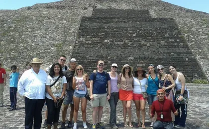 Early Teotihuacan guided tour