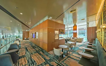 Access to the Van Don International Airport business lounge