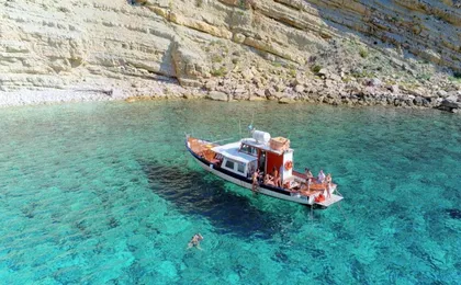 Mini-Cruise of the Coral Riviera