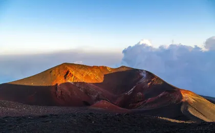 Mount Etna guided sunset tour with Sicilian dinner
