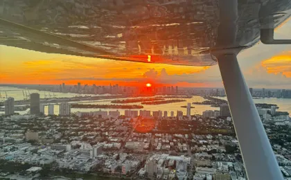 Miami private sunset airplane tour with champagne