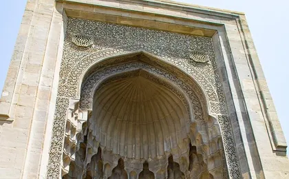 Old and Modern Baku Tour