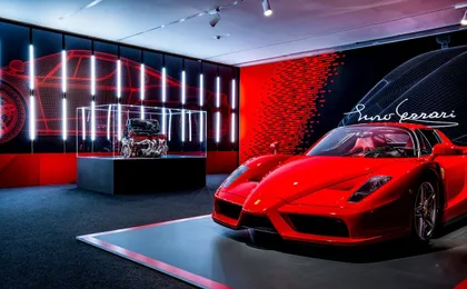 Maranello Ferrari Museum entry and professional F1 simulator