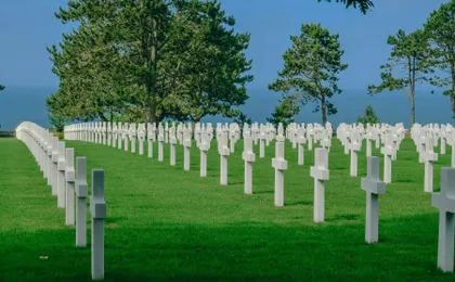 Caen Memorial Museum ticket and D-Day landings audio guide