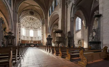 Trier self-guided audio tour app with Roman monuments walk