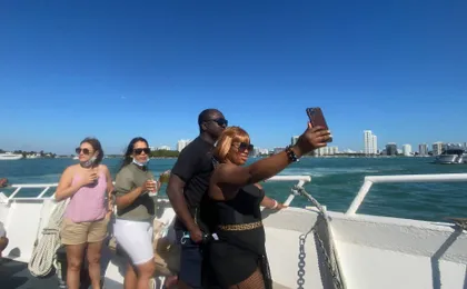 Miami 90-minute Millionaire's Row cruise with hop-on hop-off bus tour