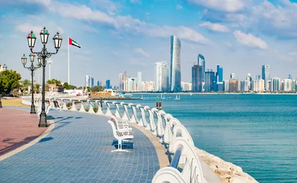 Private full-day Abu Dhabi city tour from Ras Al Khaimah