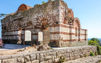 Nessebar walking tour with 3D experience and optional transfer
