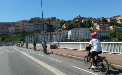 3-hour electric bike tour of Lyon