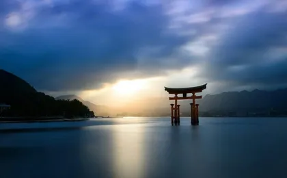 Day trip to Hiroshima and Miyajima by bullet train from Osaka