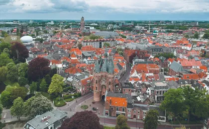 Zwolle audio walking tour with historic landmarks and hidden crown