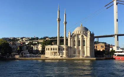 Turistalya Istanbul tour with flights included