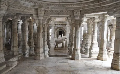 Private Transfer from Jodhpur to Udaipur with Ranakpur Jain Temple