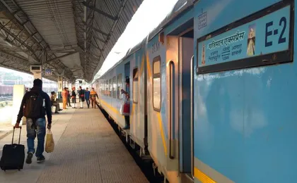 4-Days Golden Triangle Tour of Delhi, Agra and Jaipur by Fast trains ,