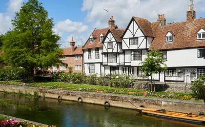 The best of Canterbury city walking tour