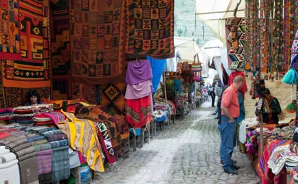 Pisac Market, Archaeological Site, and Ollantaytambo full-day private tour