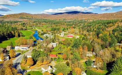 In-App Self-Guided Driving Audio Tour on Vermont RT 100