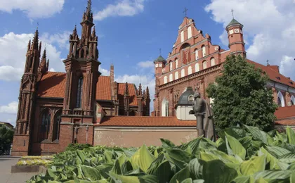 Guided tour of Vilnius' Independent Republic of Artists with a local
