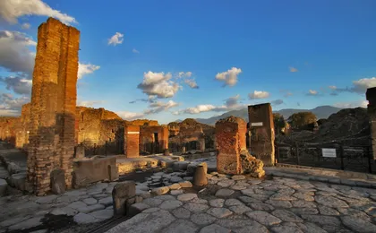 Pompeii and Vesuvius small group tour from Maiori with skip-the-line tickets