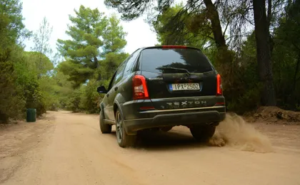 4x4 sightseeing safari in Skiathos