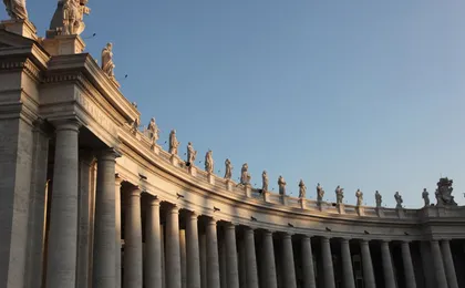 Best of Rome walking tour with Colosseum and ancient sites