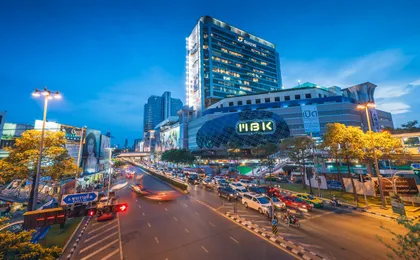 Bangkok City Tour with Shopping Time from Hua Hin