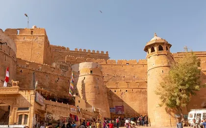 16-Days Rajasthan Private Motorbike Tour with Delhi & Agra